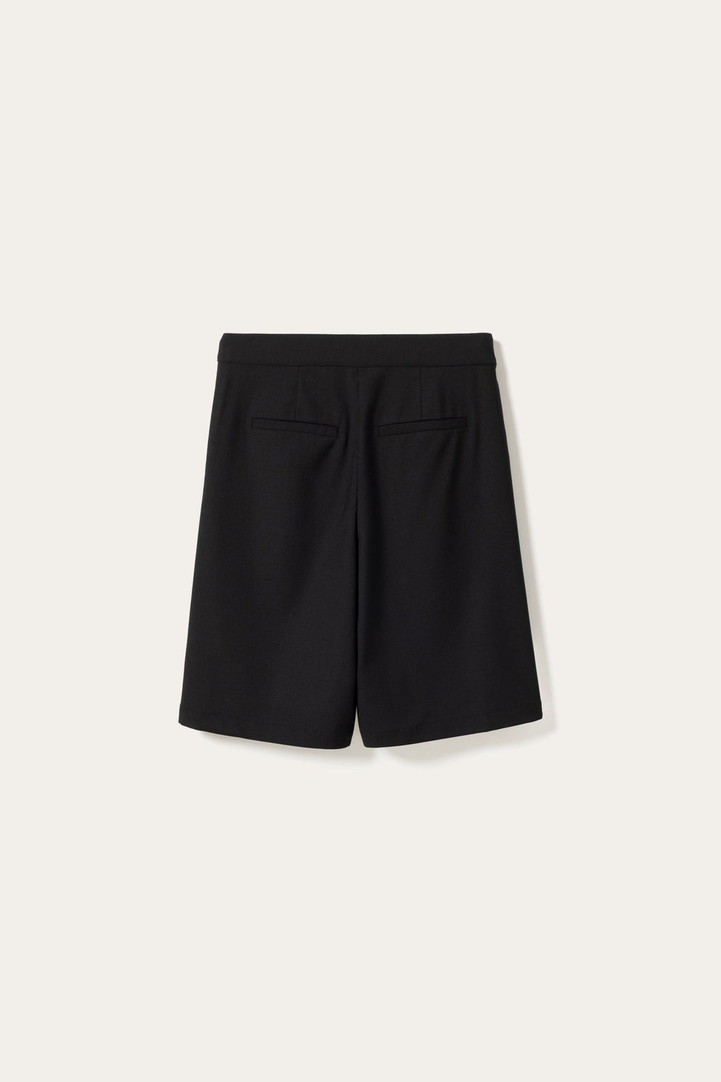 Kaziana Shorts Black