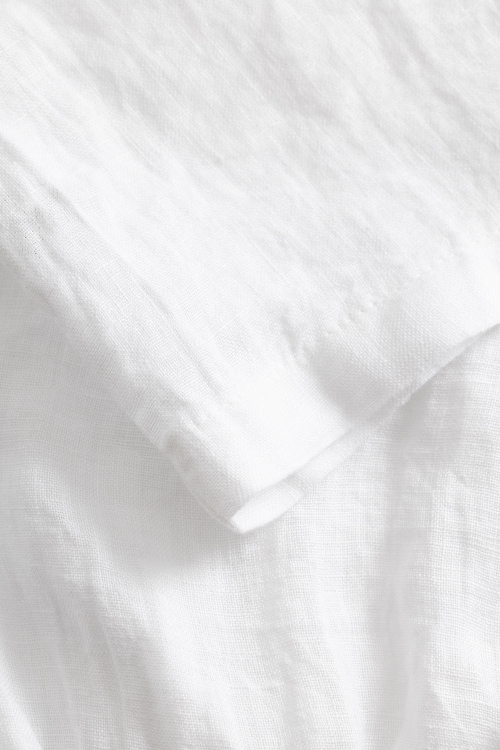 Layne Shorts White