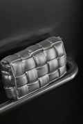 Noellas Brick Bag Silver. Køb Tasker hos www.noellafashion.dk