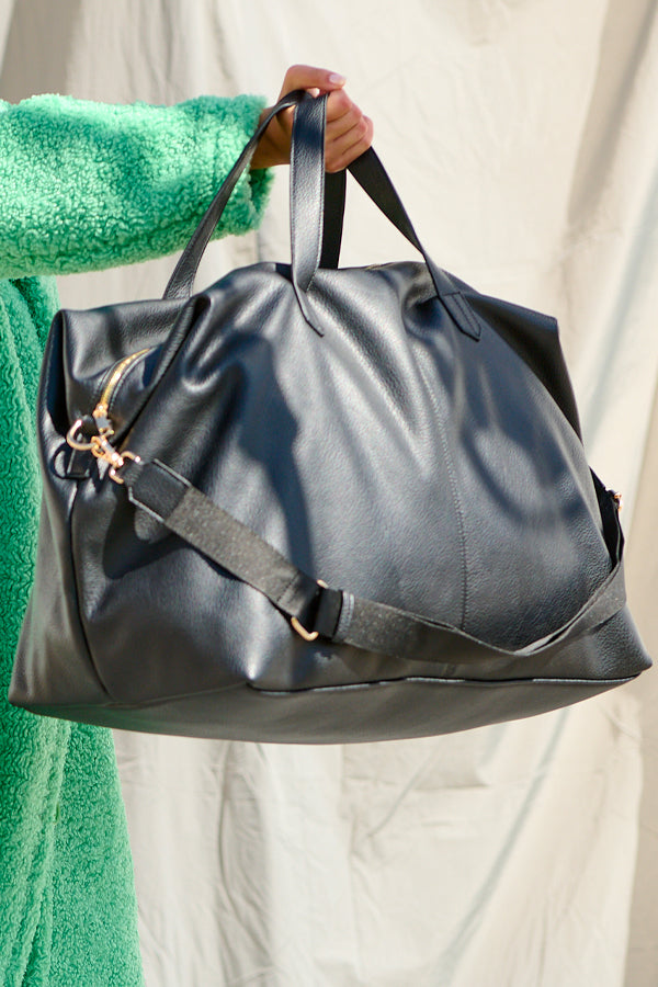 Holdall Weekend Bag Black Leather Look